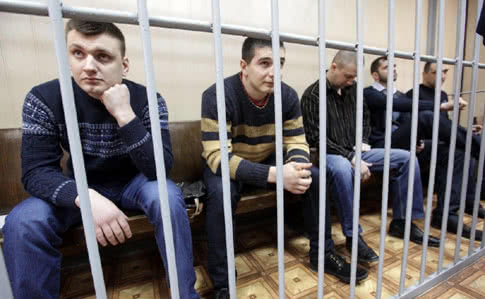 Суд звільнив п’ятьох ексберкутівців, яких підозрювали у розстрілі Небесної сотні