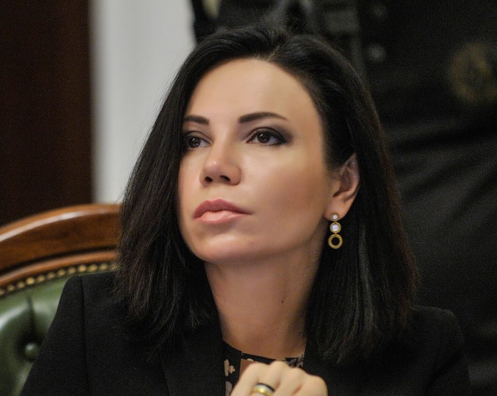Власть до сих пор продолжает торги с Коломойским по ПриватБанку — Сюмар