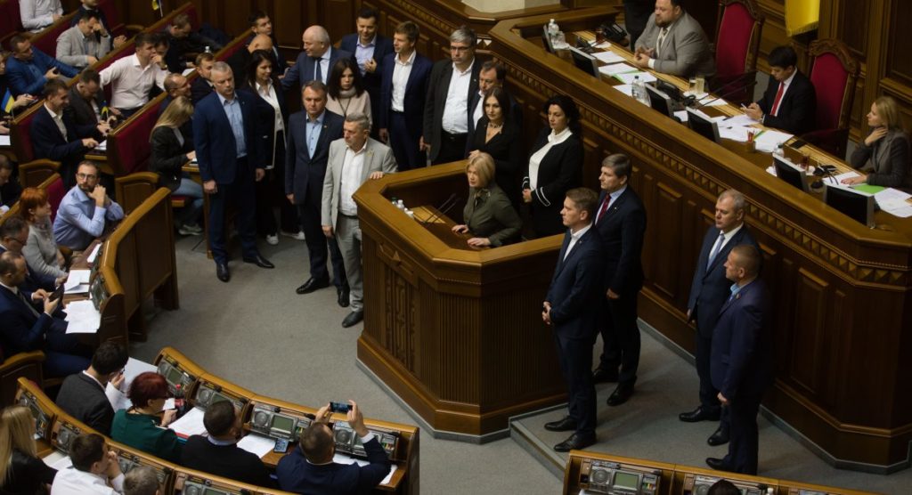 “ЄС” направила депутатський запит щодо відсутності топ-керівників ОП, СБУ та МВС на нараді після авіакатастрофи літака МАУ