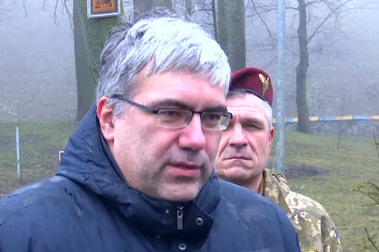 Московський патріархат – це частина російської церкви, яка має бути заборонена в Україні – Ростислав Павленко