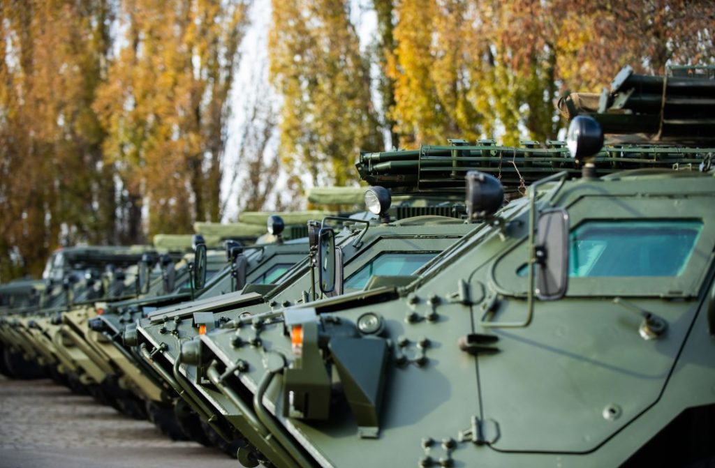 Випробовування корпусів БТР-4Е завершилися – жодного пробиття броні: фото, відео