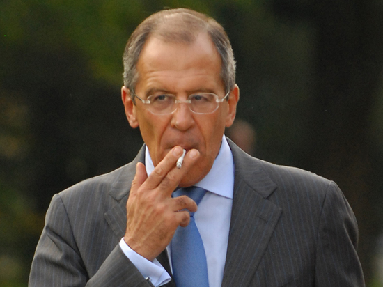 Лавров “дозволив” Зеленському призначити посла України у Росії