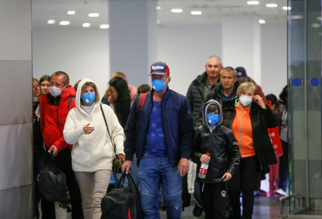 Коронавирус в мире: из Нидерландов вернулись около 800 эвакуированных украинцев