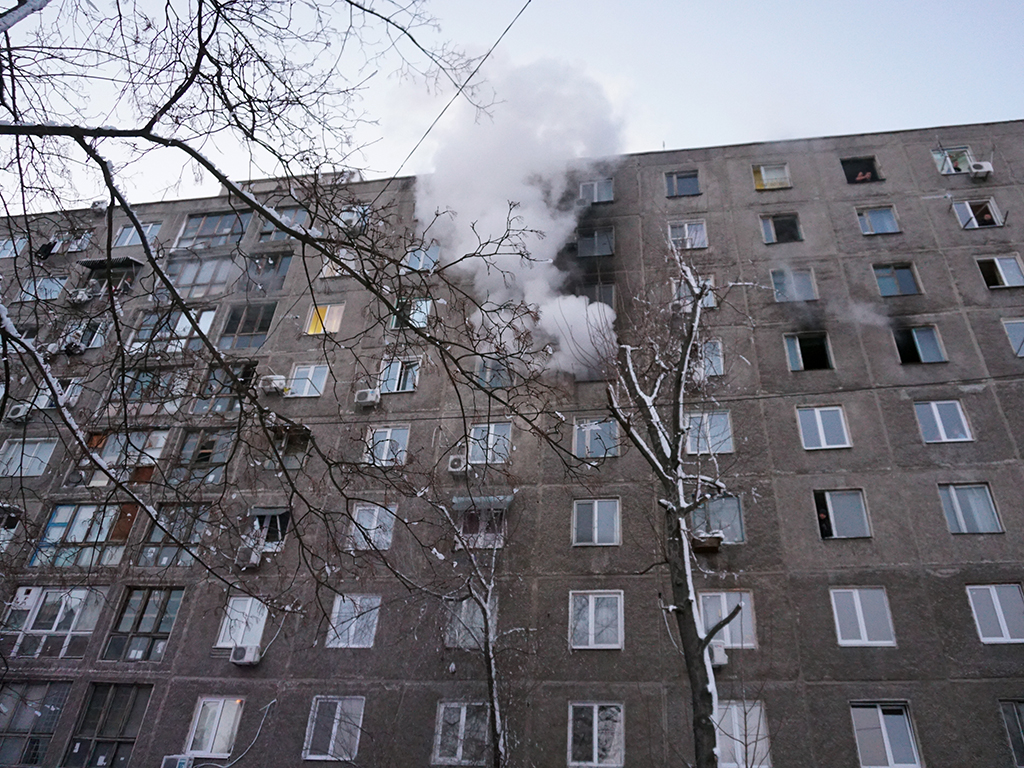 У Дніпрі сталась пожежа у гуртожитку: багато постраждалих