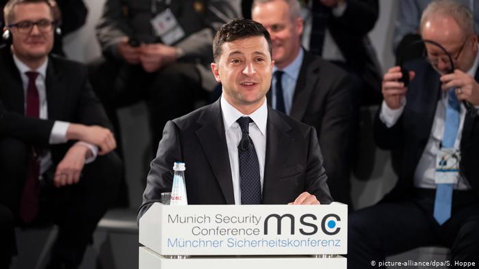 У Мюнхені Зеленський повністю проігнорував тему збиття літака МАУ – Єлісєєв закликав владу не підігрувати Ірану