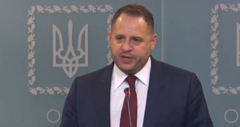 Ермака в Омане не было, но он имел доступ к гостайне на общественных началах — ответ ОП на запрос депутата