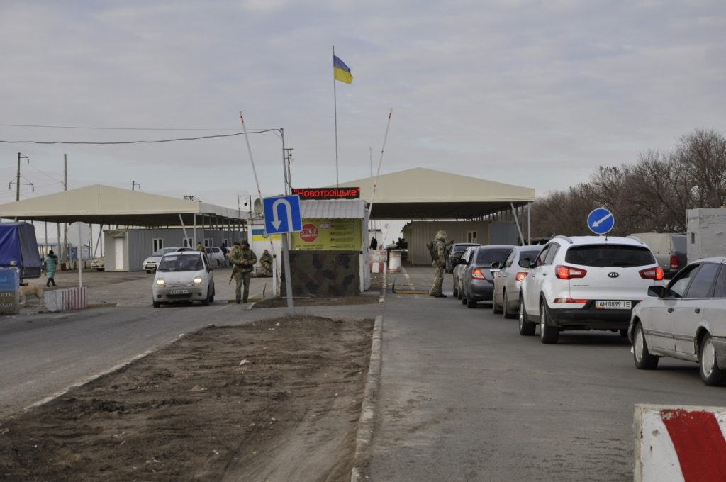 З 1 березня всі КПВВ на лінії розмежування переходять на весняний графік роботи