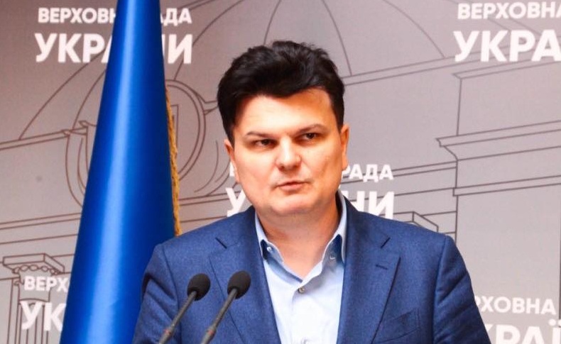 Коронавірус у парламенті: у “слуги народу” Горбенка підтвердили коронавірус