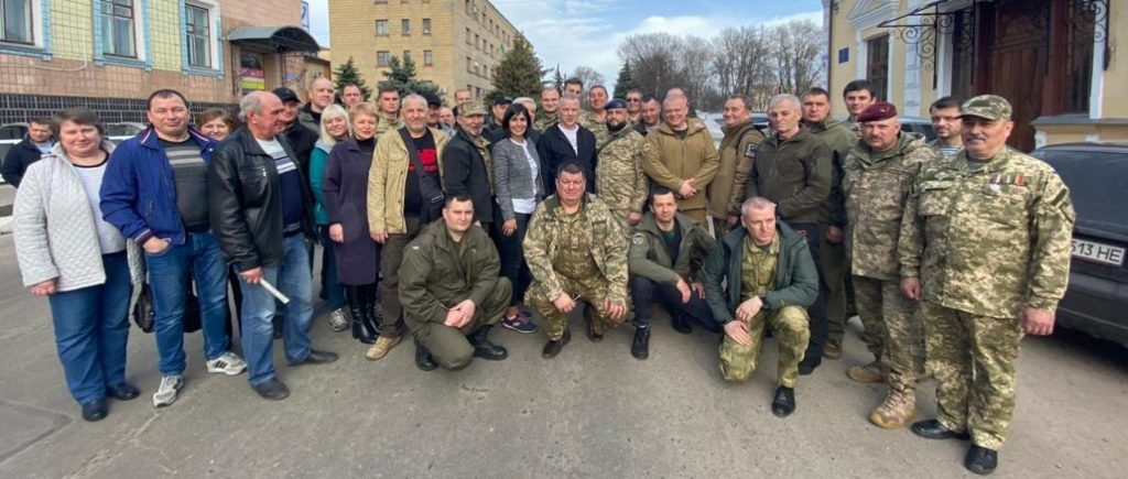 Вікторія Пташник і Михайло Забродський зустрілися з воїнами АТО і ООС в Краснограді на Харківщині