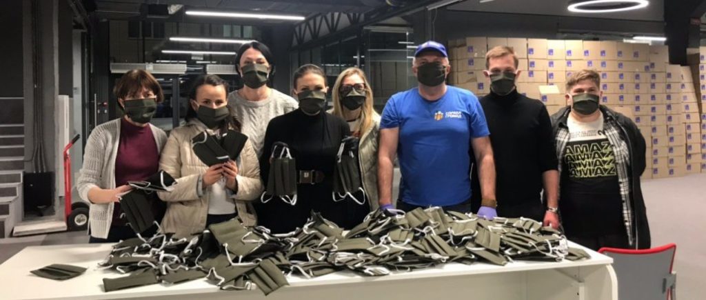 “Європейська Солідарність” і волонтери організували пошиття масок для військових на передовій