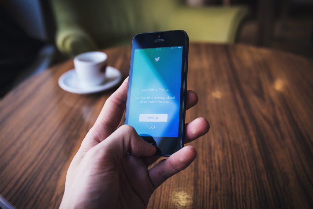 Основатель Twitter пожертвовал миллиард долларов на борьбу с Covid-19