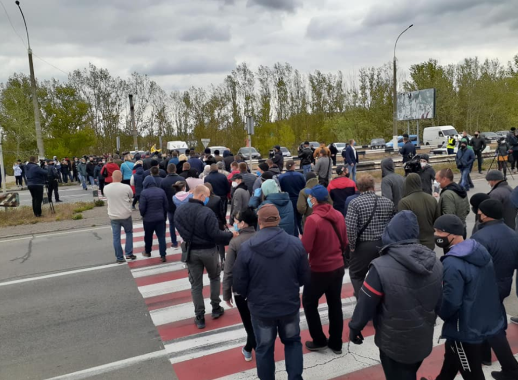 На Херсонщині аграрії бунтують через закриття овочевих ринків