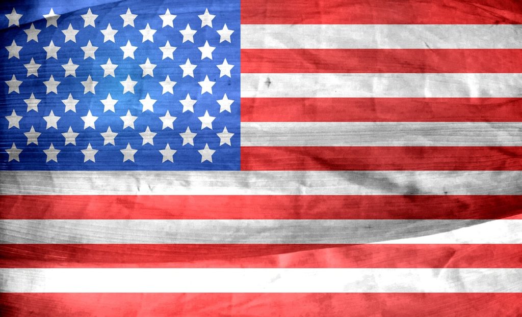 У США за добу кількість померлих від коронавірусу зросла до 22 тисяч