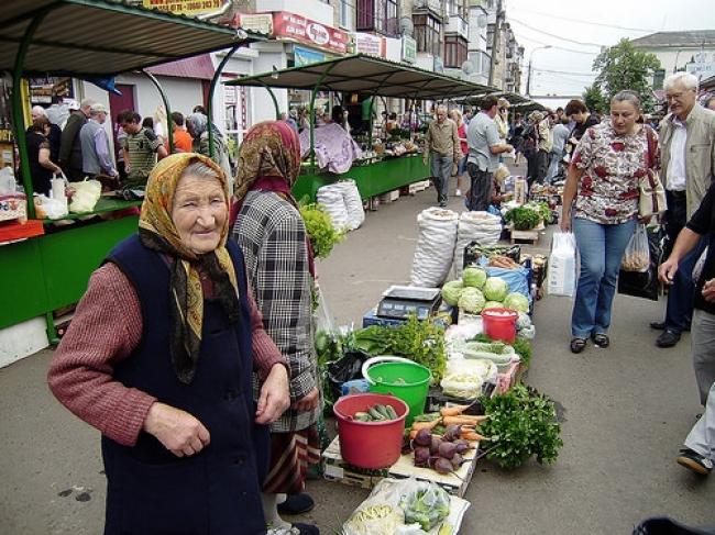 МОЗ опублікувало умови відновлення роботи продовольчих ринків: перелік