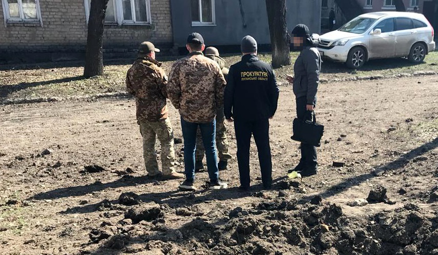Пророссийские боевики обстреляли школу на Луганщине: прокуратура открыла уголовное дело