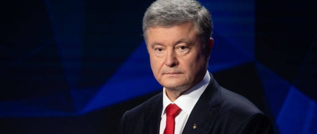 Ми зібрали необхідні підписи, щоб на цьому тижні ухвалити закони про страхування лікарів і про тестування – Порошенко