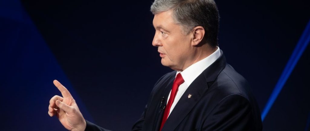Петро Порошенко: нам треба робити 30 тисяч тестів на добу, якщо не вистачає лабораторій – я привезу