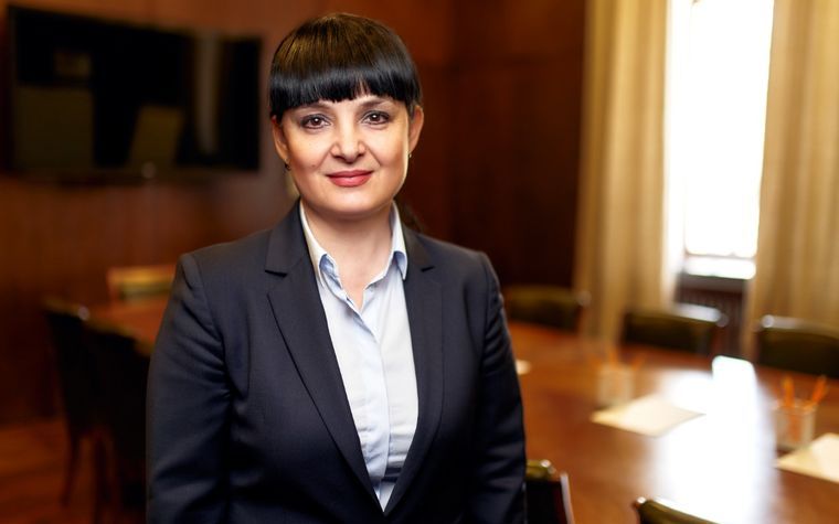 Пропрацювала менш як два місяці: з МОЗ звільнено першу заступницю міністра Олену Теряєву