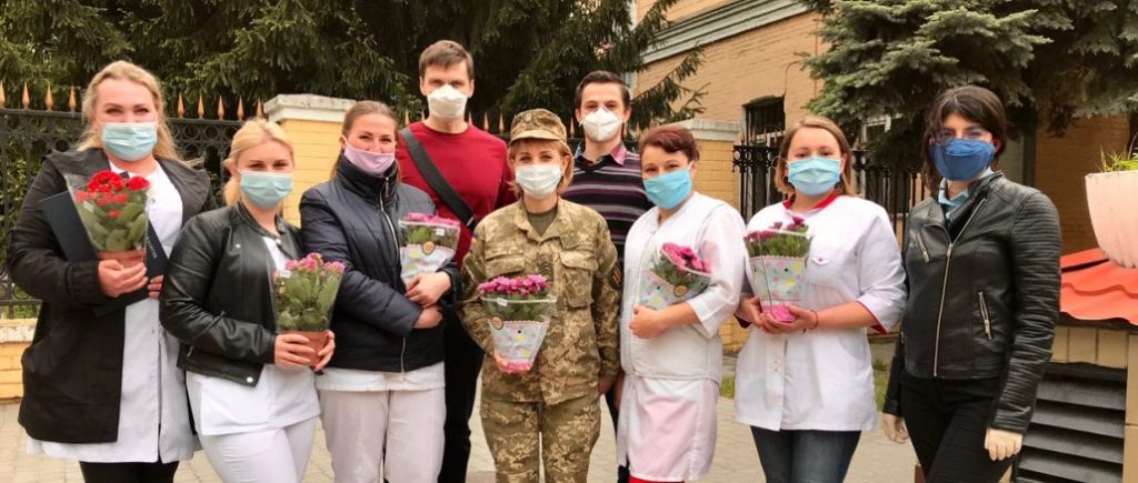 Представники “Європейської Солідарності” привітали медичних сестер військового шпиталю з професійним святом