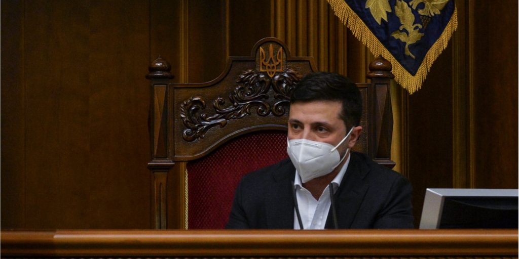 Як Зеленський боровся з коронавірусом: з благодійного фонду при ОПУ безслідно зникли мільйони гривень