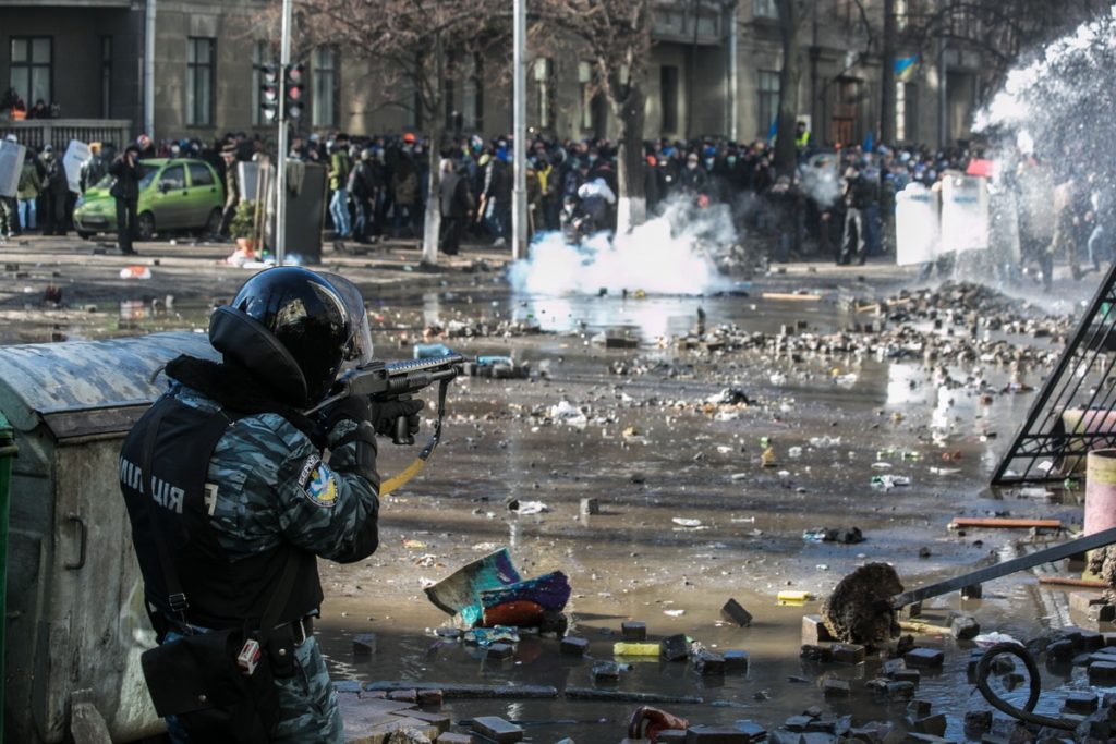 Розстріли активістів на Інститутській 2014 року: ексберкутівцю повідомили про підозру