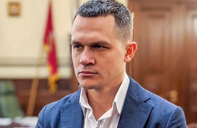 Голова Харківської ОДА Кучер проживає у квартирі терориста “ЛНР” – ЗМІ