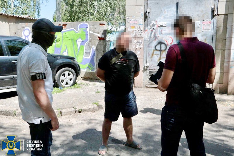 У Харкові затримали зрадника, який шпигував для військової розвідки РФ