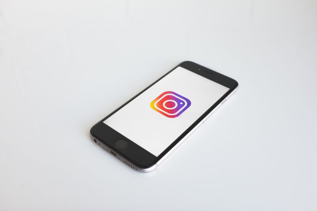 Авторське право в Instagram: чому із соцмережі не можна вбудовувати пости без дозволу автора