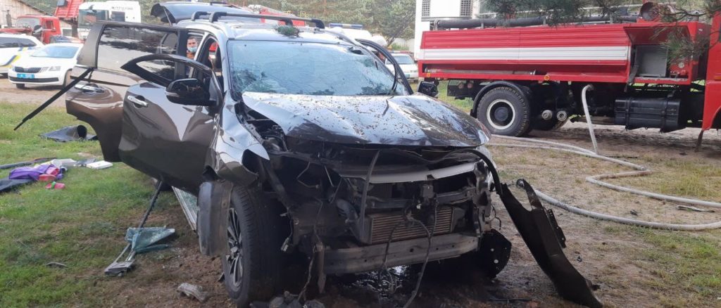 У Львівській області на базі відпочинку вибухнув автомобіль: є загиблий