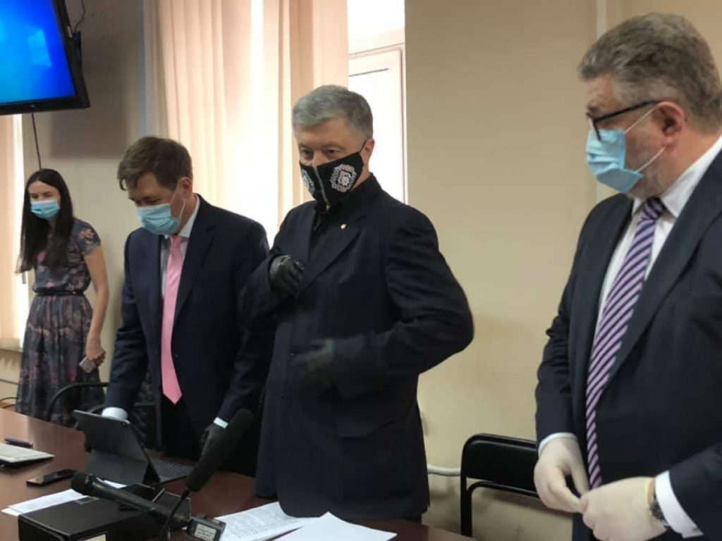 Суд у справі Петра Порошенка: Печерський райсуд переніс засідання на 8 липня
