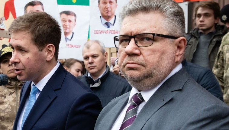 Ухвалу про затримання Порошенка сфальсифікували – адвокат Головань пояснив чому