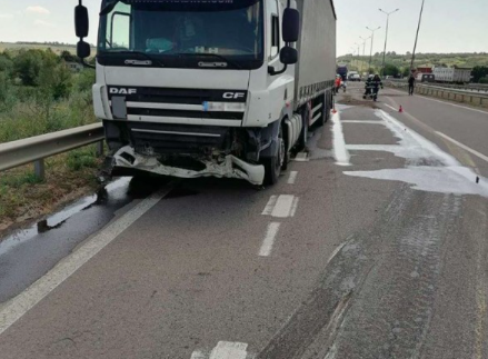 На Миколаївщині вантажівка насмерть збила двох пішоходів
