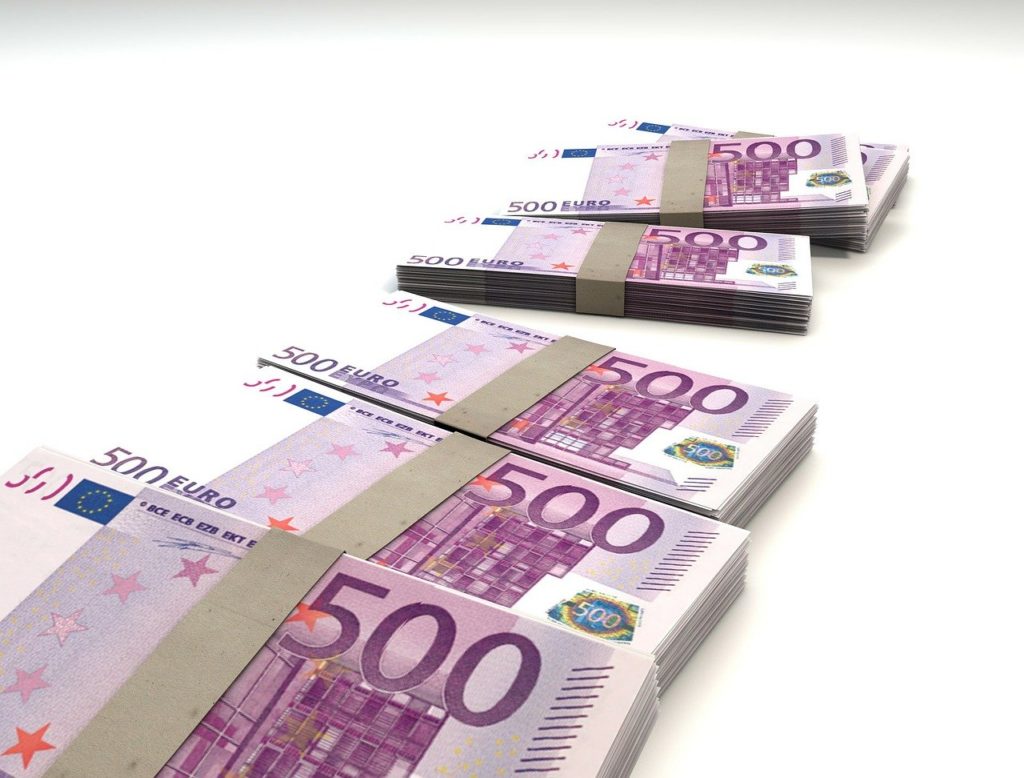 Україна підписала угоду про отримання 1,2 мільярда євро макрофінансової допомоги від Євросоюзу