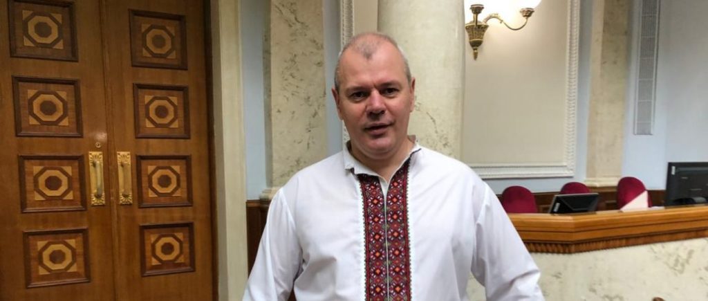 Чинна влада вдається до політичного переслідування волонтерів та опозиції, щоб дискредитувати їх в суспільстві – Величкович