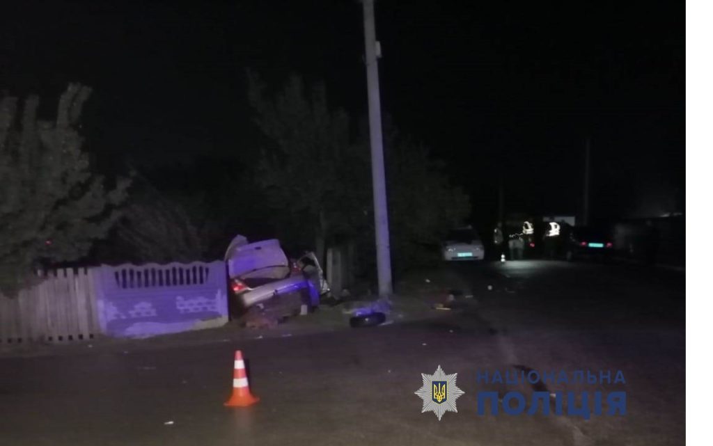 Під Києвом сталась смертельна ДТП з неповнолітніми: двоє загиблих, троє постраждалих