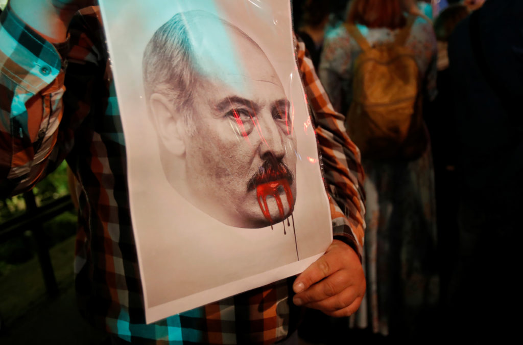 Лукашенко хочет закрыть для Германии транзит товаров через Беларусь