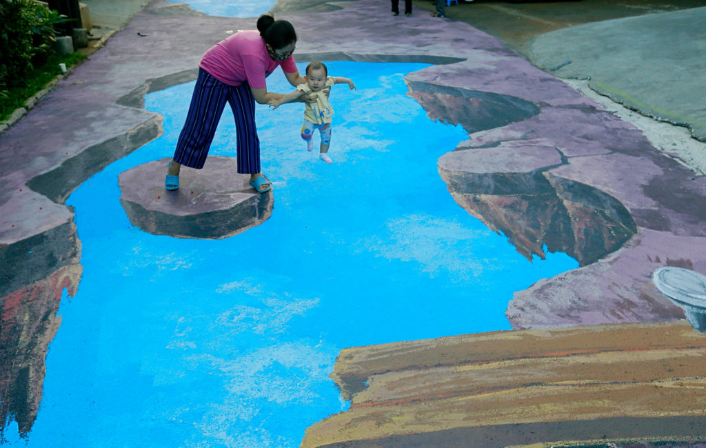 Життя після епідемії Covid-19: як виглядає світ під час послаблення карантину
