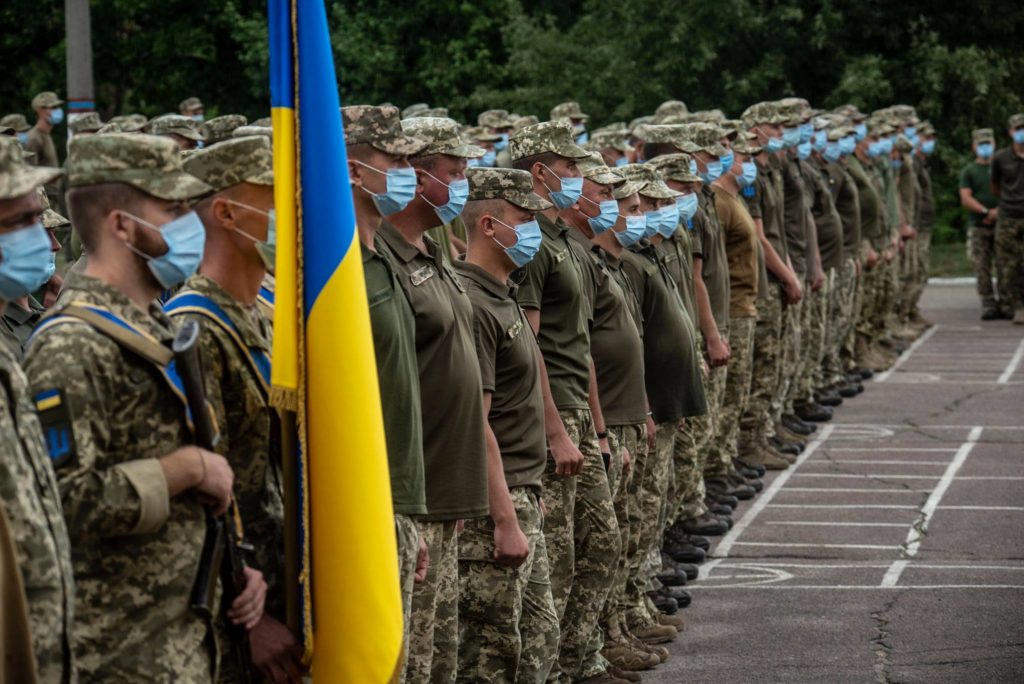 Нарешті вдома: у Дніпрі зустрічали воїнів 93 ОМБр “Холодний Яр”
