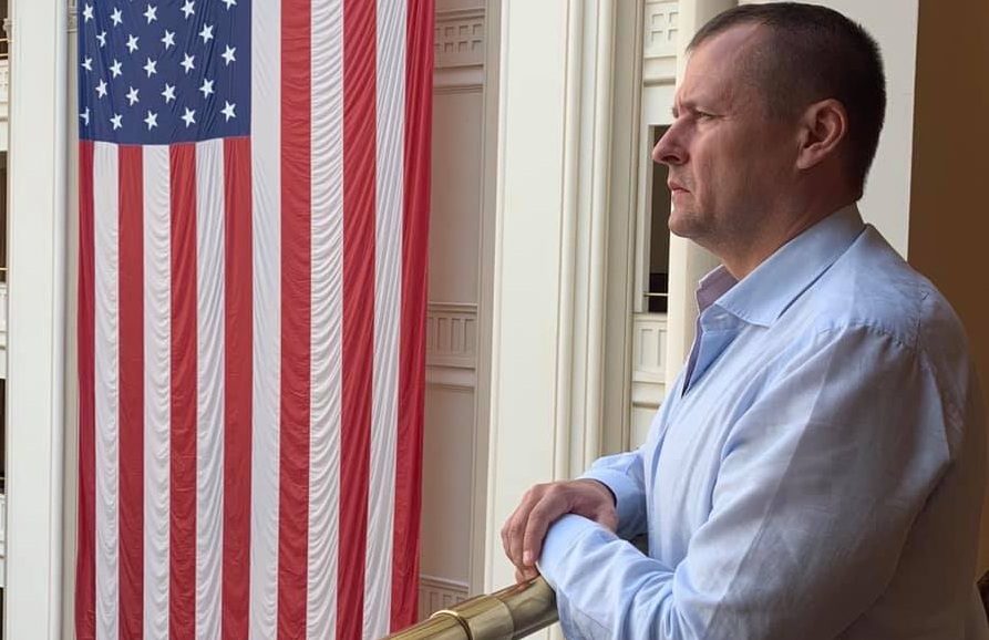 Один из партнеров Коломойского в США пошел на сделку со следствием — Филатов