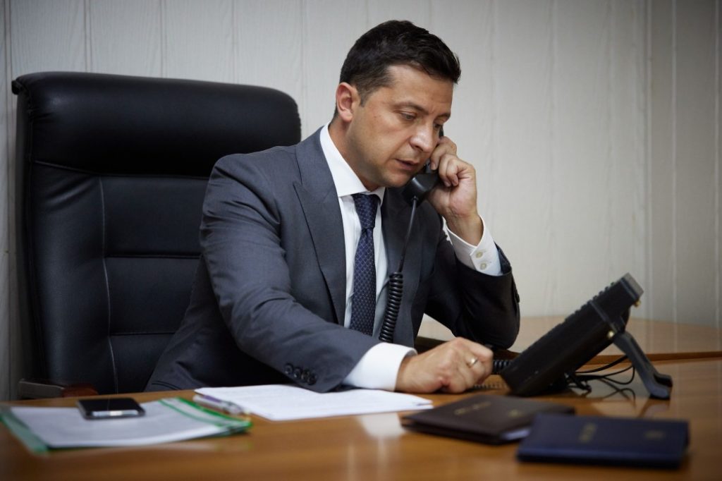 Откровенно предвыборное выступление — политолог о Зеленском в Раде