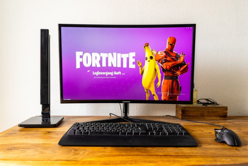 Apple і Google видалили гру Fortnite зі своїх магазинів додатків
