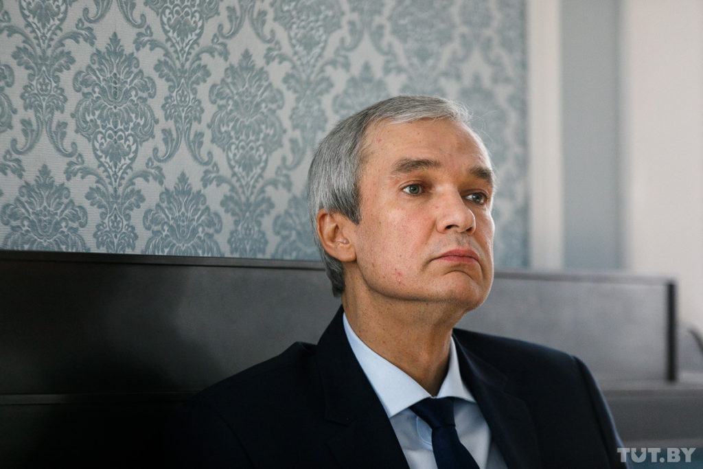 Білоруська опозиція заявила, що хоче будувати “максимально добрі” відносини з Росією