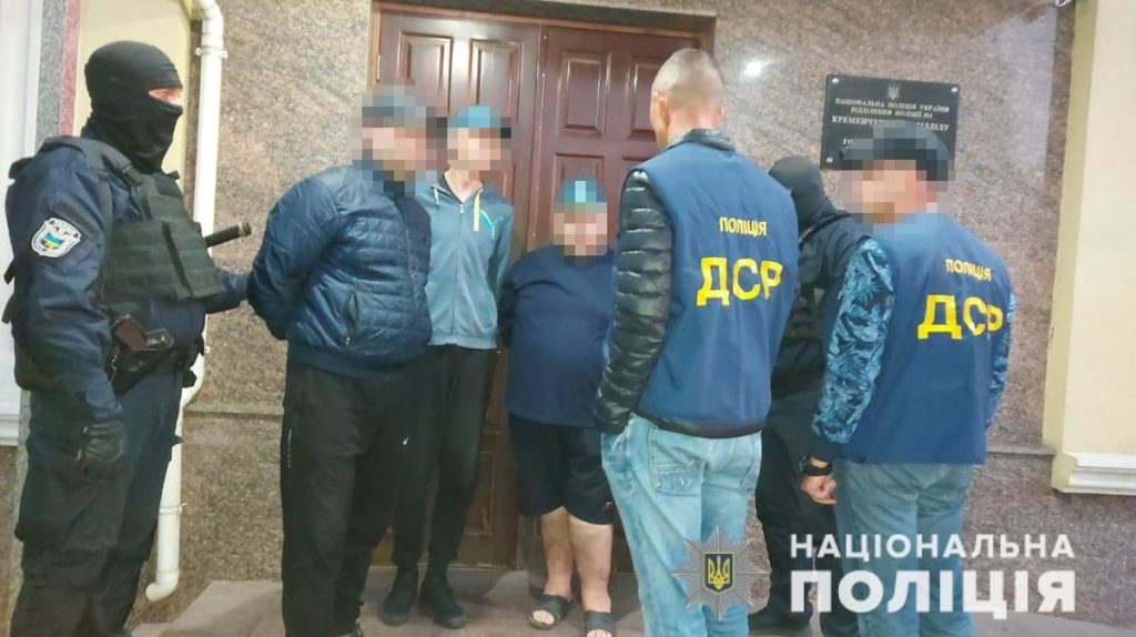 На Житомирщині катували людей і наживо транслювали це на Youtube-каналі