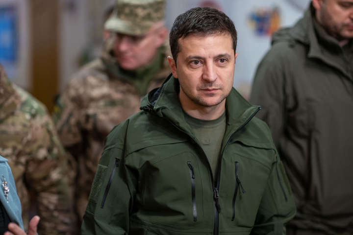 Жодного слова. Жодного допису. Жодного “відосика”. Чому Зеленський мовчить про вбивства українських військових на Донбасі