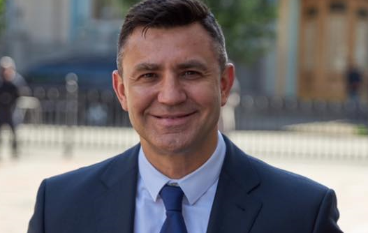 Знову в ресторані у локдаун: “слуга народу” Тищенко влаштував вечірку на День народження дружини