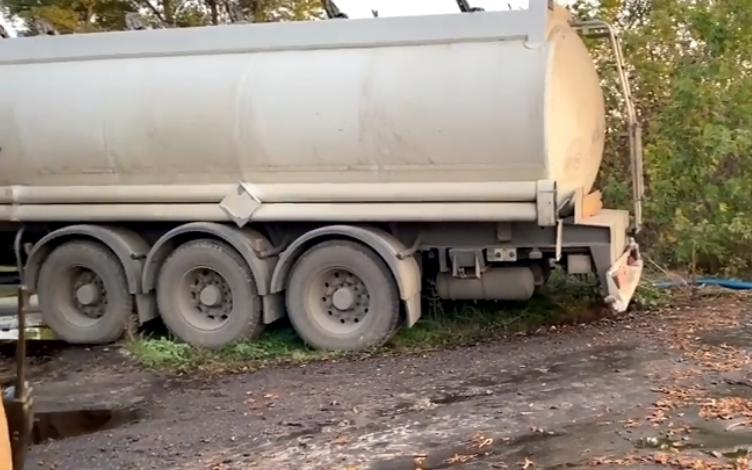 У Черкасах стався витік 100 тонн добрив з вмістом аміаку: відео