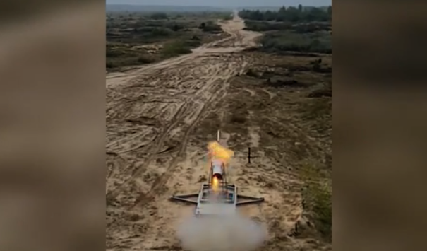 В Україні відбулись випробування нових авіаційних ракет PC-80: вражаюче відео