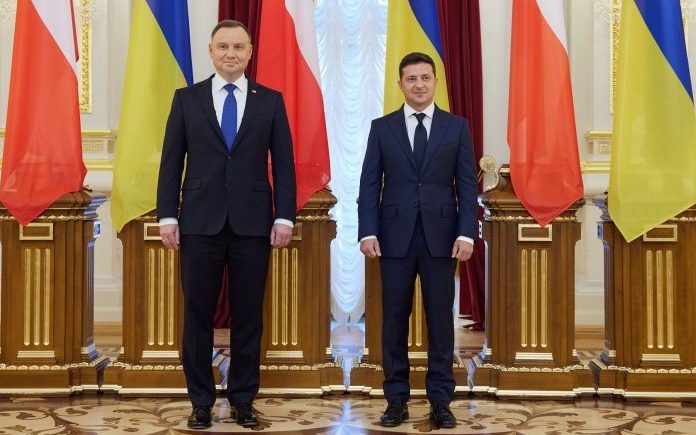 Журналістів “5 каналу” не пустили на зустріч Зеленського і Дуди
