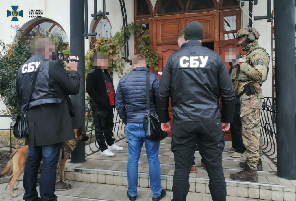 На Луганщині викрили масштабну схему розкрадання бюджетних коштів під час ремонту лікарень