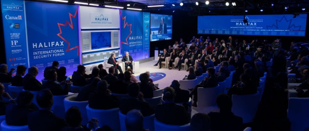 Петро Порошенко візьме участь у безпековому форумі в Галіфаксі